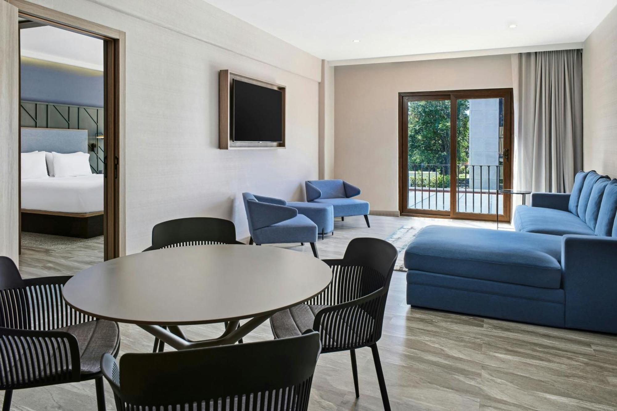 Suite 1 Chambre avec Canapé-Lit et Bain à Remous