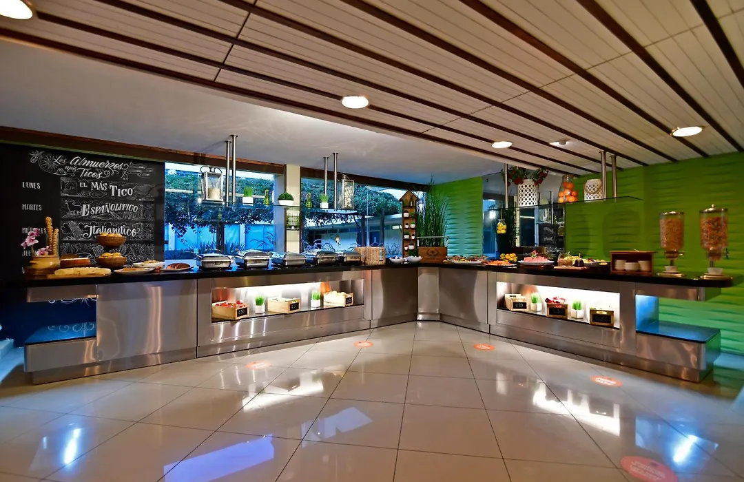 Auténtico Hotel-1