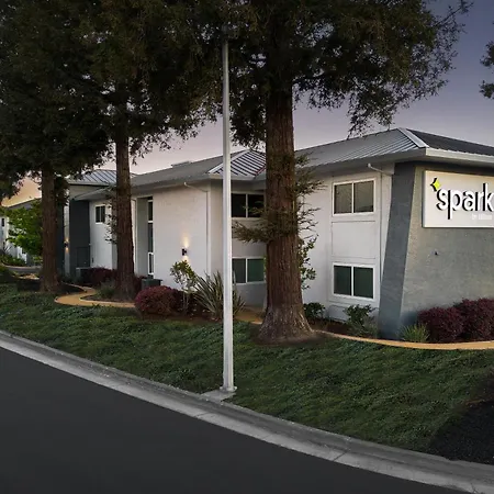 Spark By Hilton San Jose Airport-3